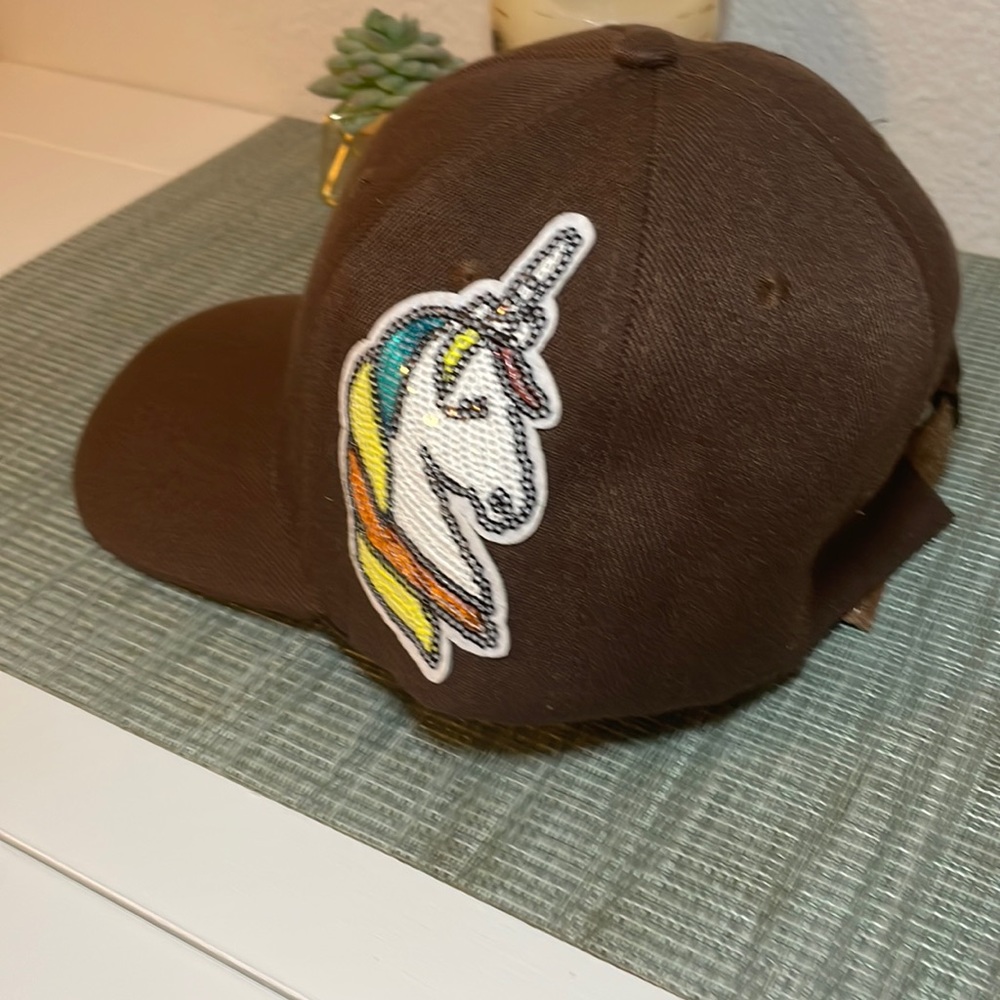 🦄 Brown Unicorn Baseball Cap 🦄 - Picture 3 of 14